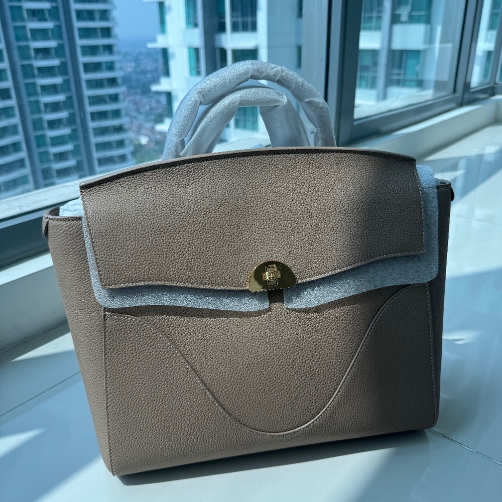 NEW OLEADA Wavia Work Bag - Taupe 100% Leather